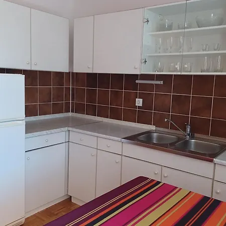 Apartamento With Parking Space Zman, Dugi Otok - 24325