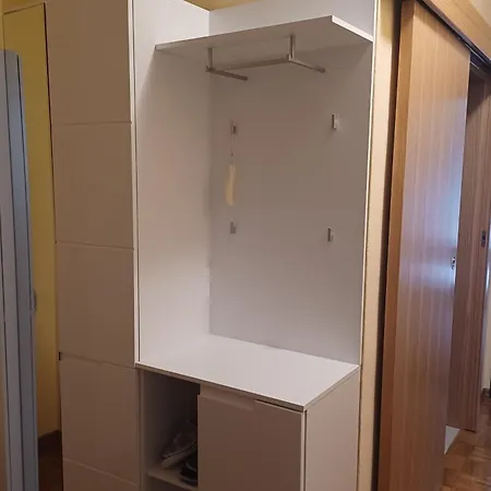 With Parking Space Zman, Dugi Otok - 24325