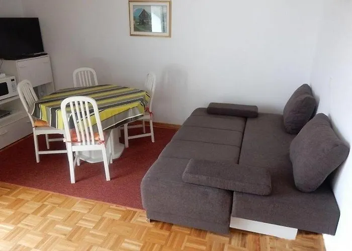 With Parking Space Zman, Dugi Otok - 24325 아파트 *